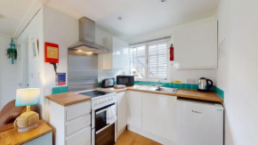 31 Tudor Court, Tolroy Manor